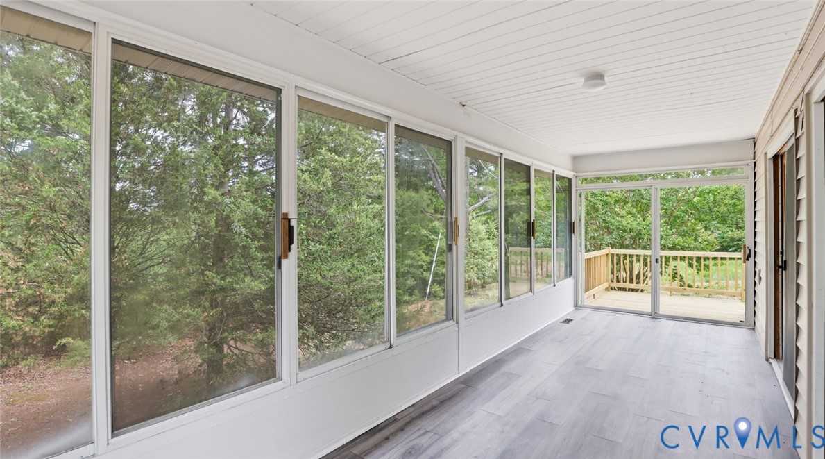 5431 West Hundred Road Chester, VA 23831 - Photo 25 of 46