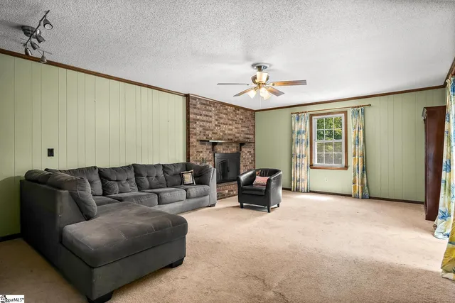 $265,000 | 200 Tiffany Drive, Anderson, SC 29625