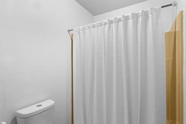 $265,000 | 200 Tiffany Drive, Anderson, SC 29625