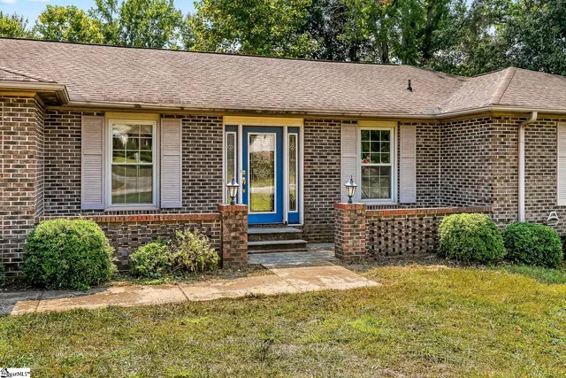 $265,000 | 200 Tiffany Drive, Anderson, SC 29625