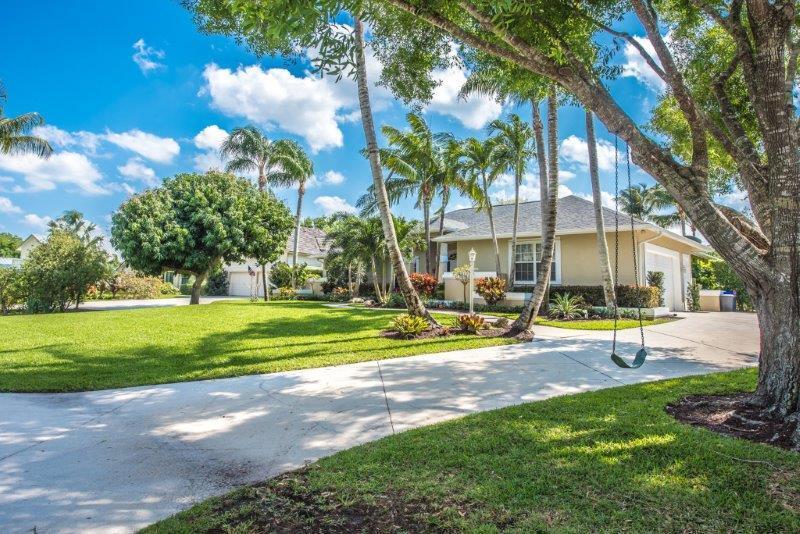 19654 Red Maple Lane Jupiter, FL 33458 - Photo 32 of 35 33 RFQ Ext