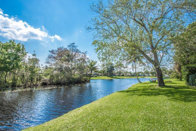 19654 Red Maple Lane Jupiter, FL 33458 - Photo 34 of 35 42 River Day