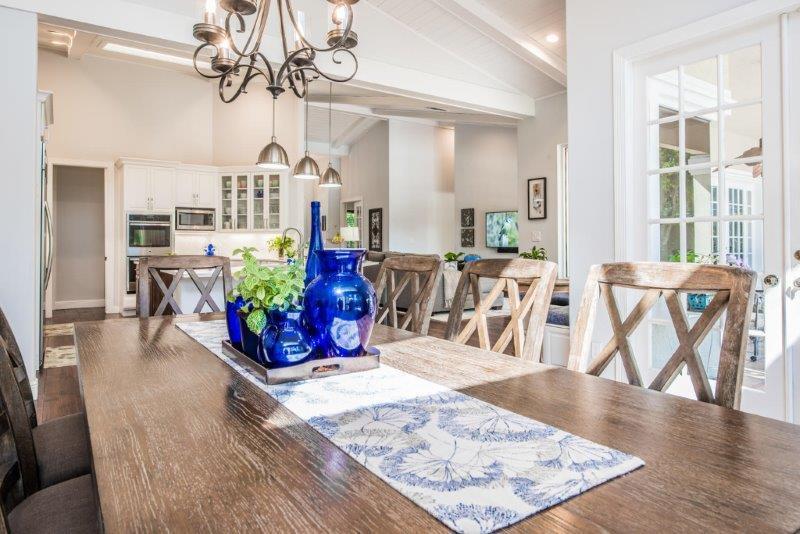 19654 Red Maple Lane Jupiter, FL 33458 - Photo 8 of 35 9 Dining Table