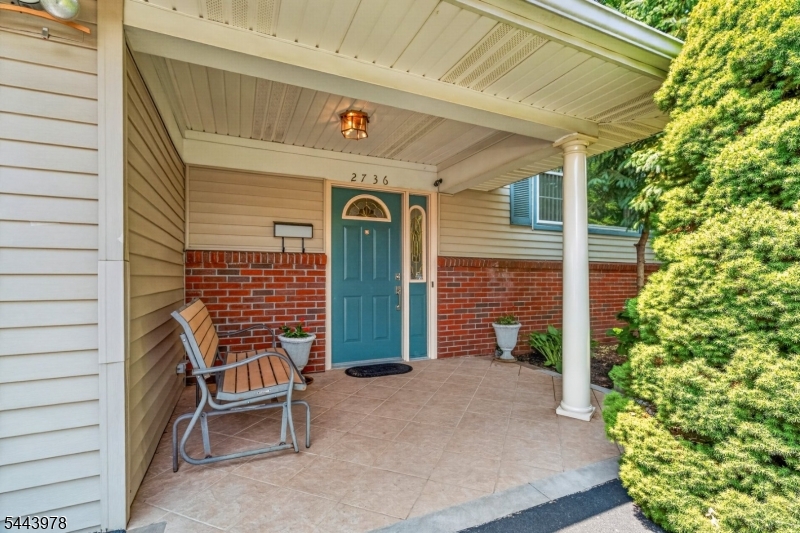 2736 Andrea Road Union, NJ 07083 - Photo 4 of 34