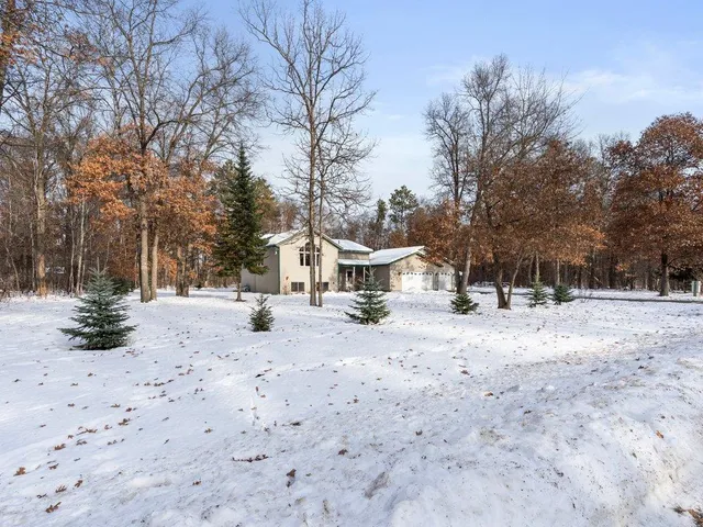 $374,900 | 3884 Woodlawn Street Northwest, Brainerd, MN 56401