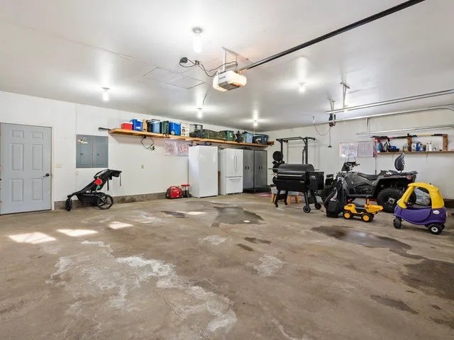 $374,900 | 3884 Woodlawn Street Northwest, Brainerd, MN 56401