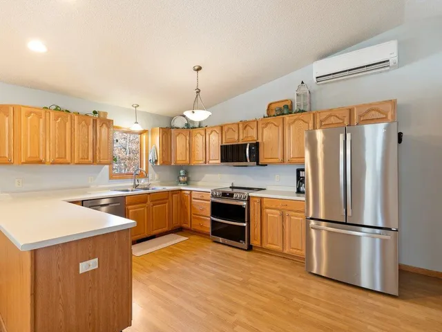 $374,900 | 3884 Woodlawn Street Northwest, Brainerd, MN 56401