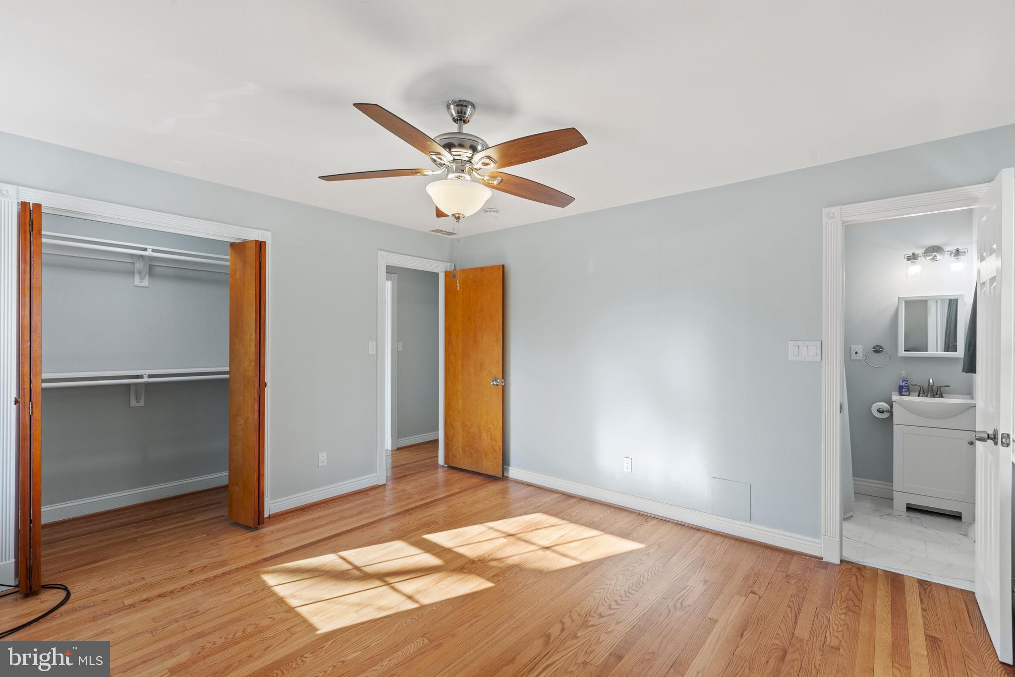 23562 Myrtle Point Road California, MD 20619 - Photo 21 of 42 Primary Bedroom