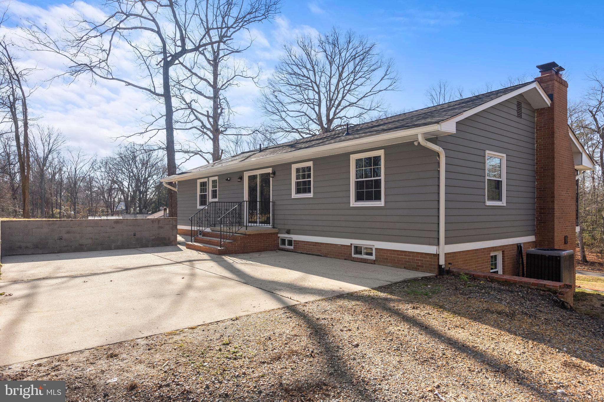 23562 Myrtle Point Road California, MD 20619 - Photo 34 of 42 Gallery Image 34