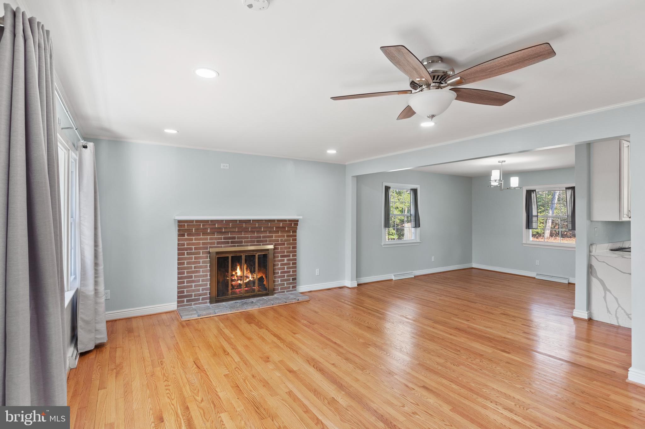 23562 Myrtle Point Road California, MD 20619 - Photo 6 of 42 Gallery Image 6
