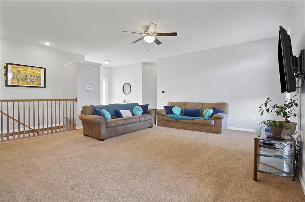 289 Shutt Road Greensburg, PA 15601 - Photo 4 of 25 Gallery Image 4