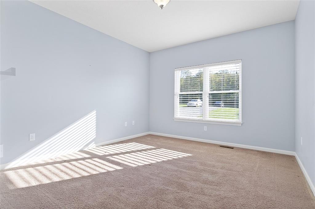 289 Shutt Road Greensburg, PA 15601 - Photo 9 of 25 Gallery Image 9