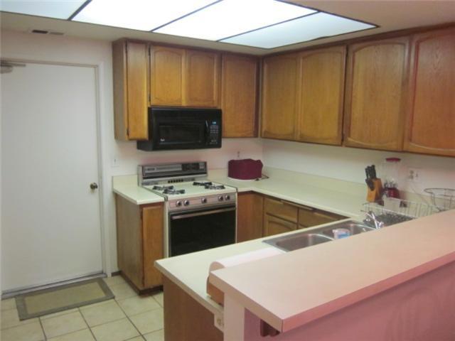 2139 Greenwick Road El Cajon, CA 92019 - Photo 6 of 15 Gallery Image 6