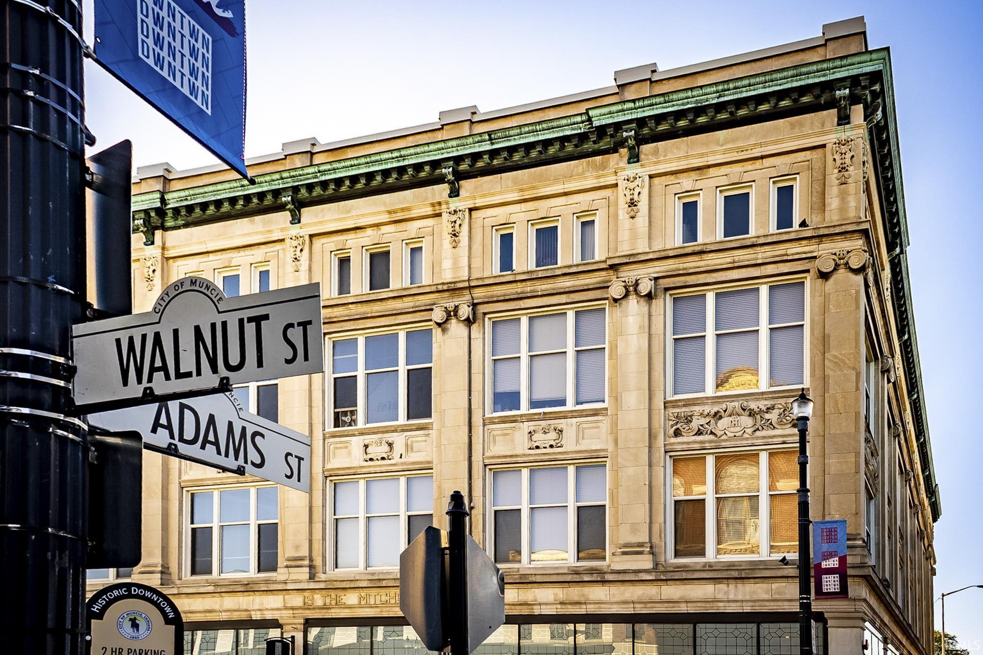 301 South Walnut Street, Unit 206 Muncie, IN 47305 - Photo 1 of 17