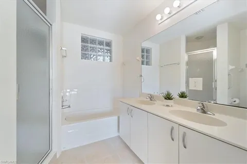 $270,000 | 6560 Huntington Lakes Circle, Unit 102, Naples, FL 34119