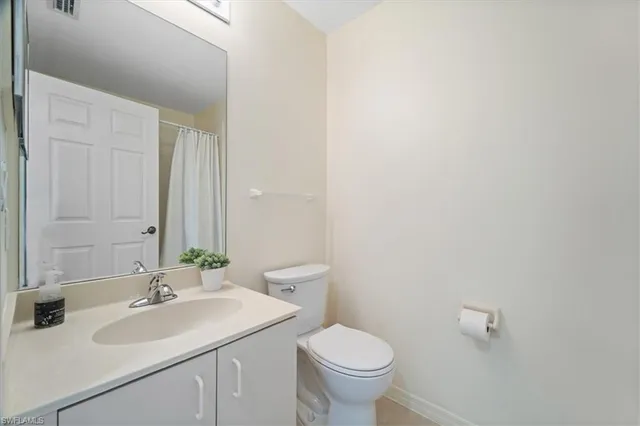 $270,000 | 6560 Huntington Lakes Circle, Unit 102, Naples, FL 34119