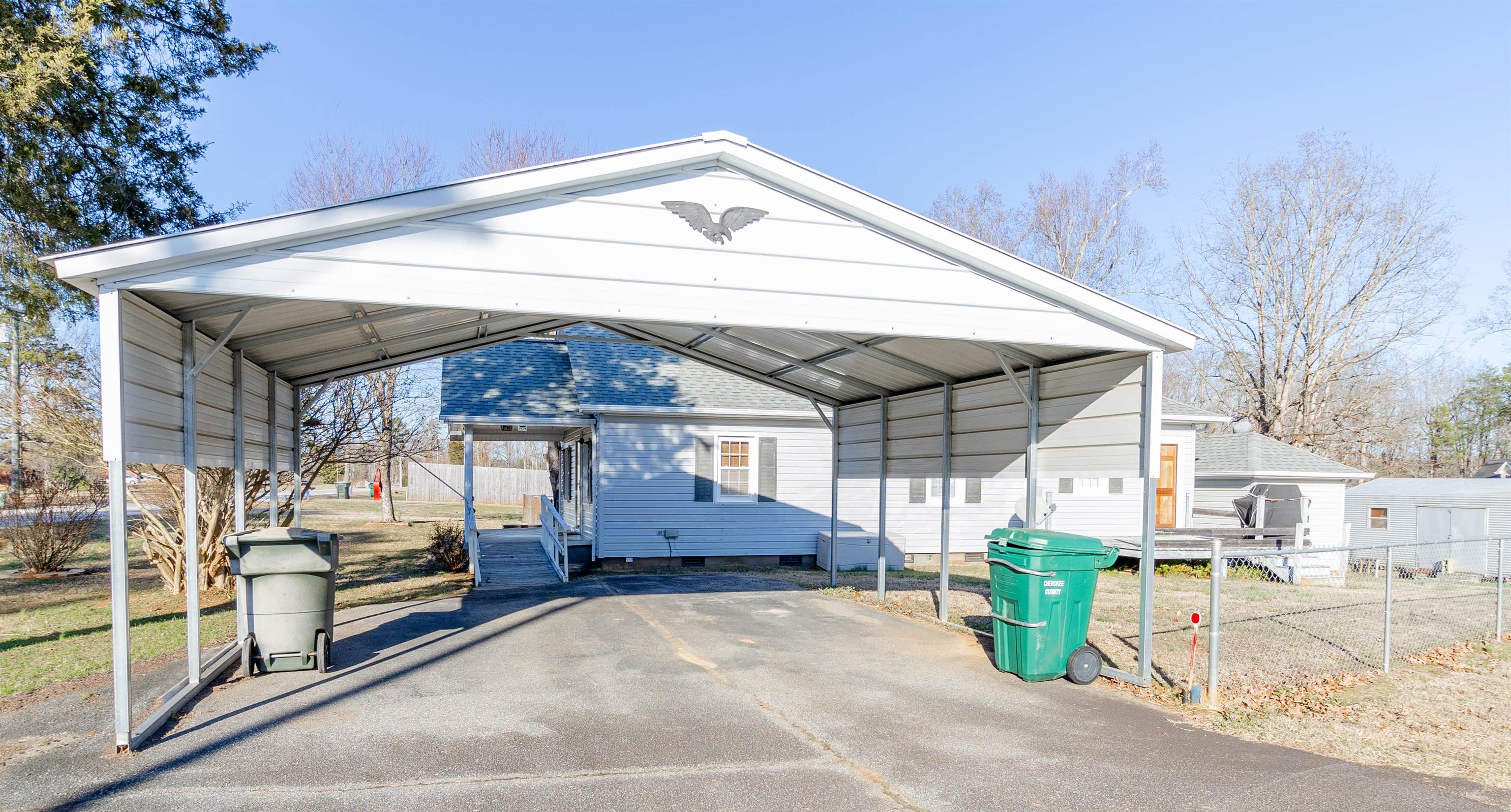 233 Oak Grove Road Blacksburg, SC 29702 - Photo 6 of 23