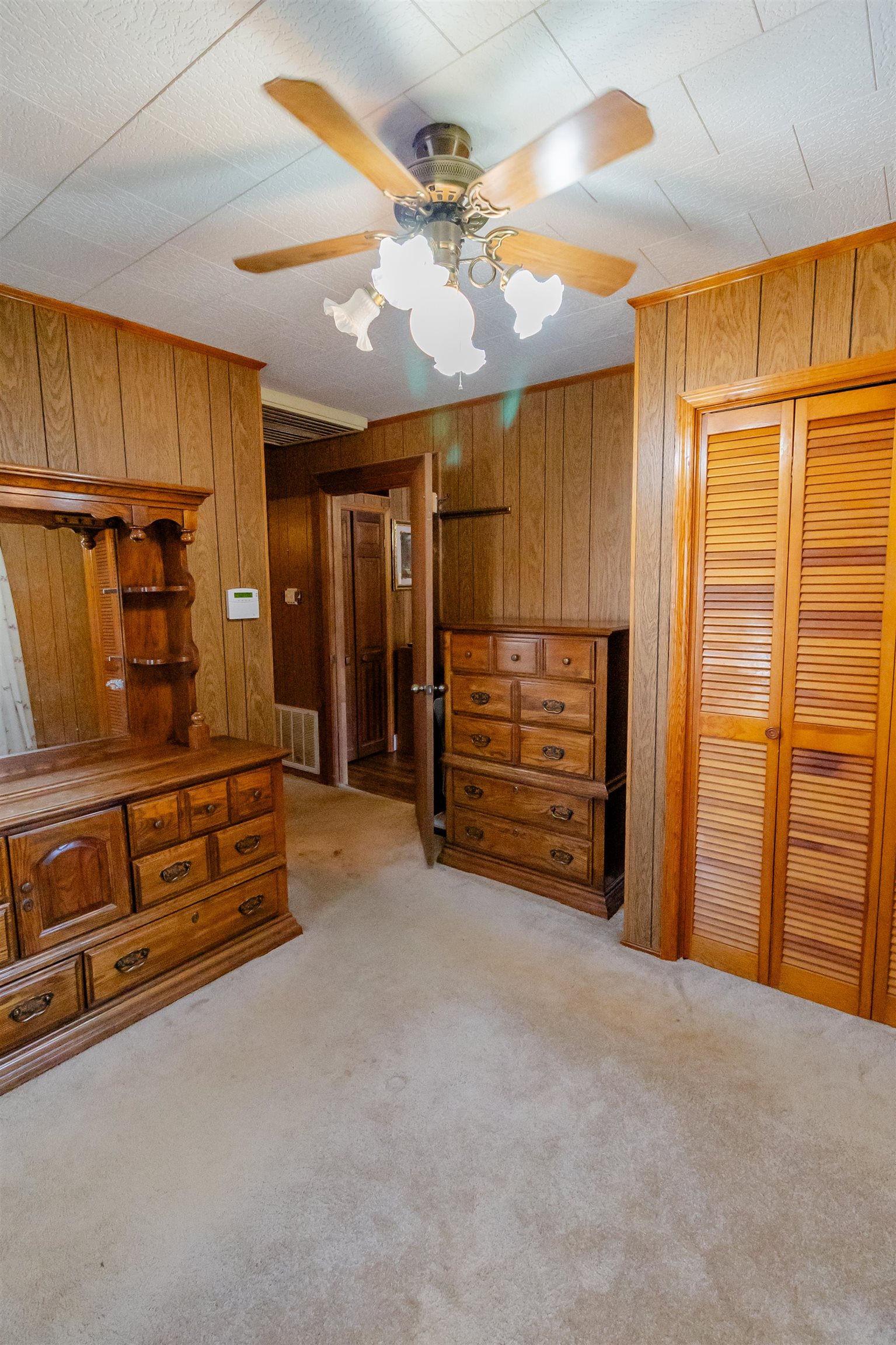 233 Oak Grove Road Blacksburg, SC 29702 - Photo 9 of 23