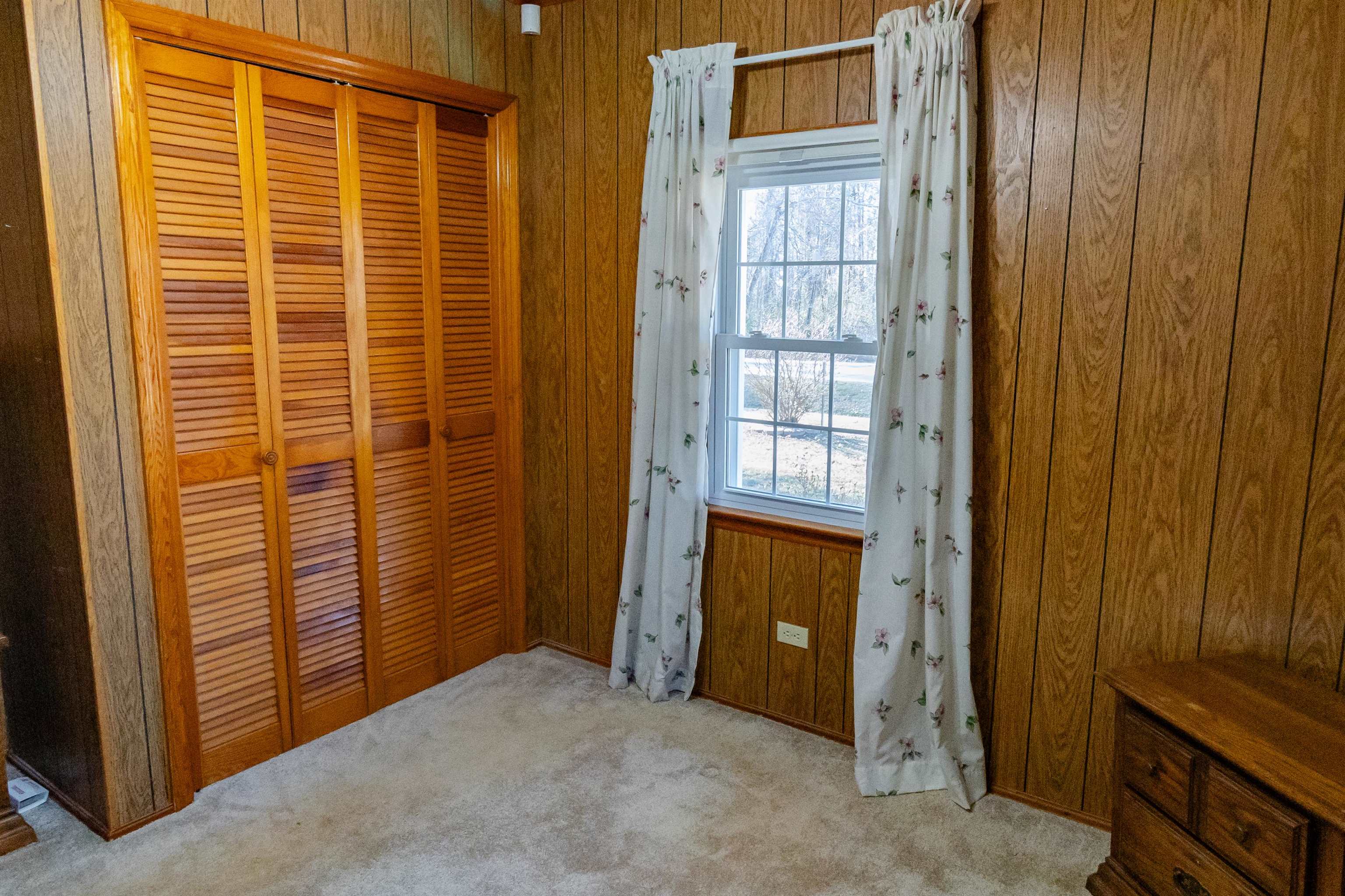 233 Oak Grove Road Blacksburg, SC 29702 - Photo 10 of 23