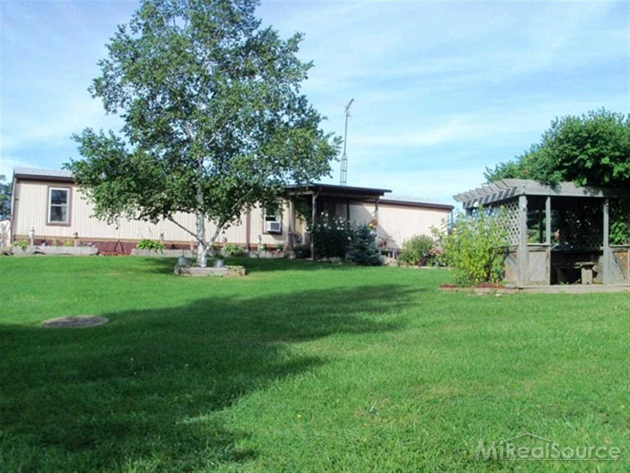 1865 North Goetze Road Carsonville, MI 48419 - Photo 21 of 27 31164796-20.JPG