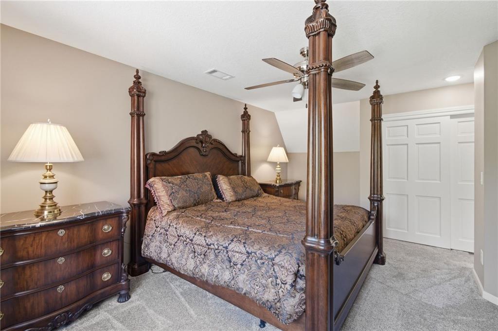 1025 Northeast Moss Point Road Lee's Summit, MO 64064 - Photo 47 of 96