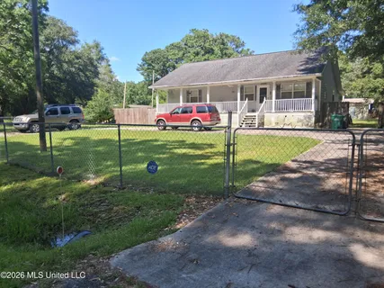 $140,000 | 8026 Royal Oak Road, Bay St. Louis, MS 39520