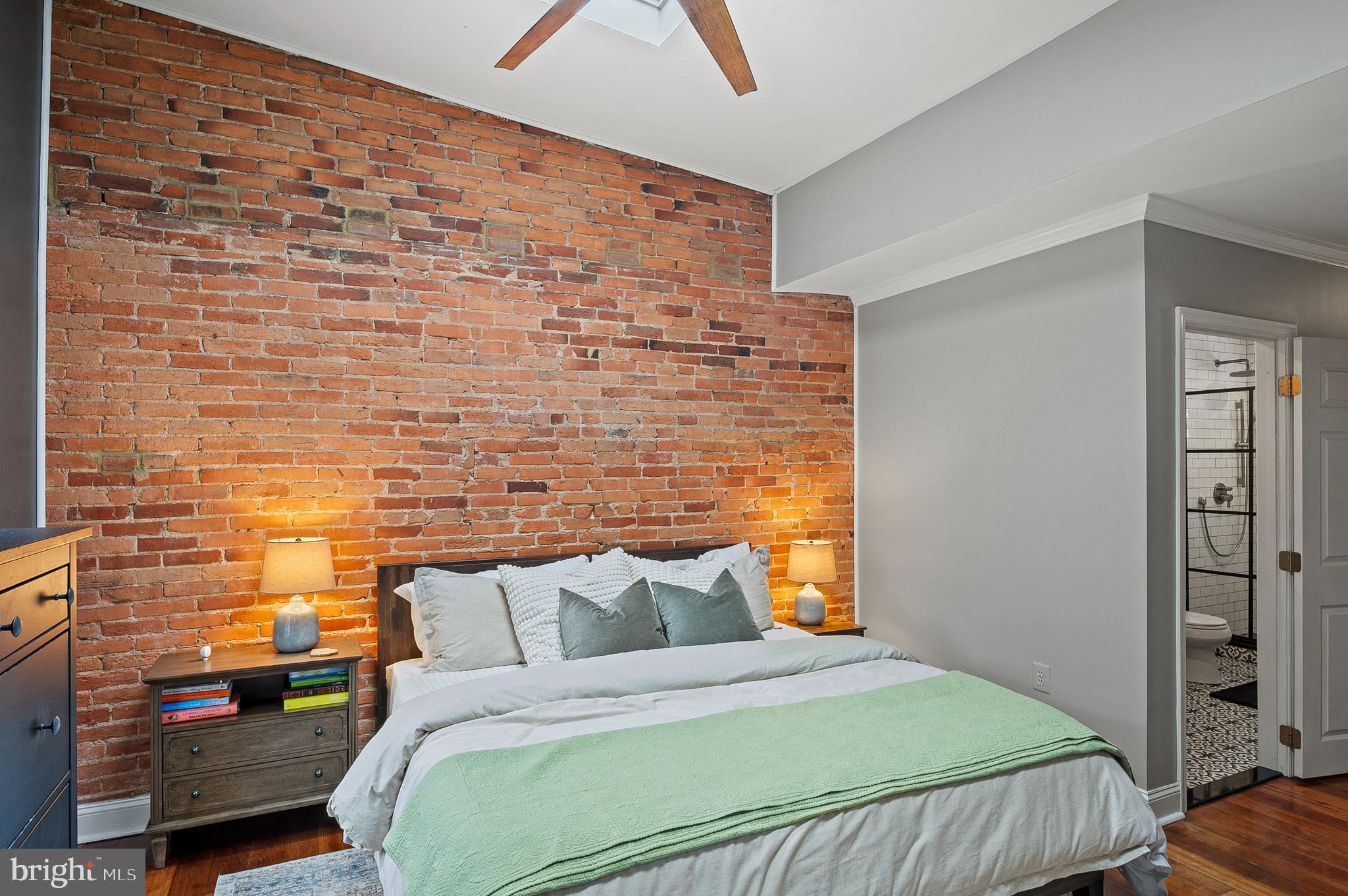 3304 O Donnell Street Baltimore, MD 21224 - Photo 17 of 42 Primary Bedroom