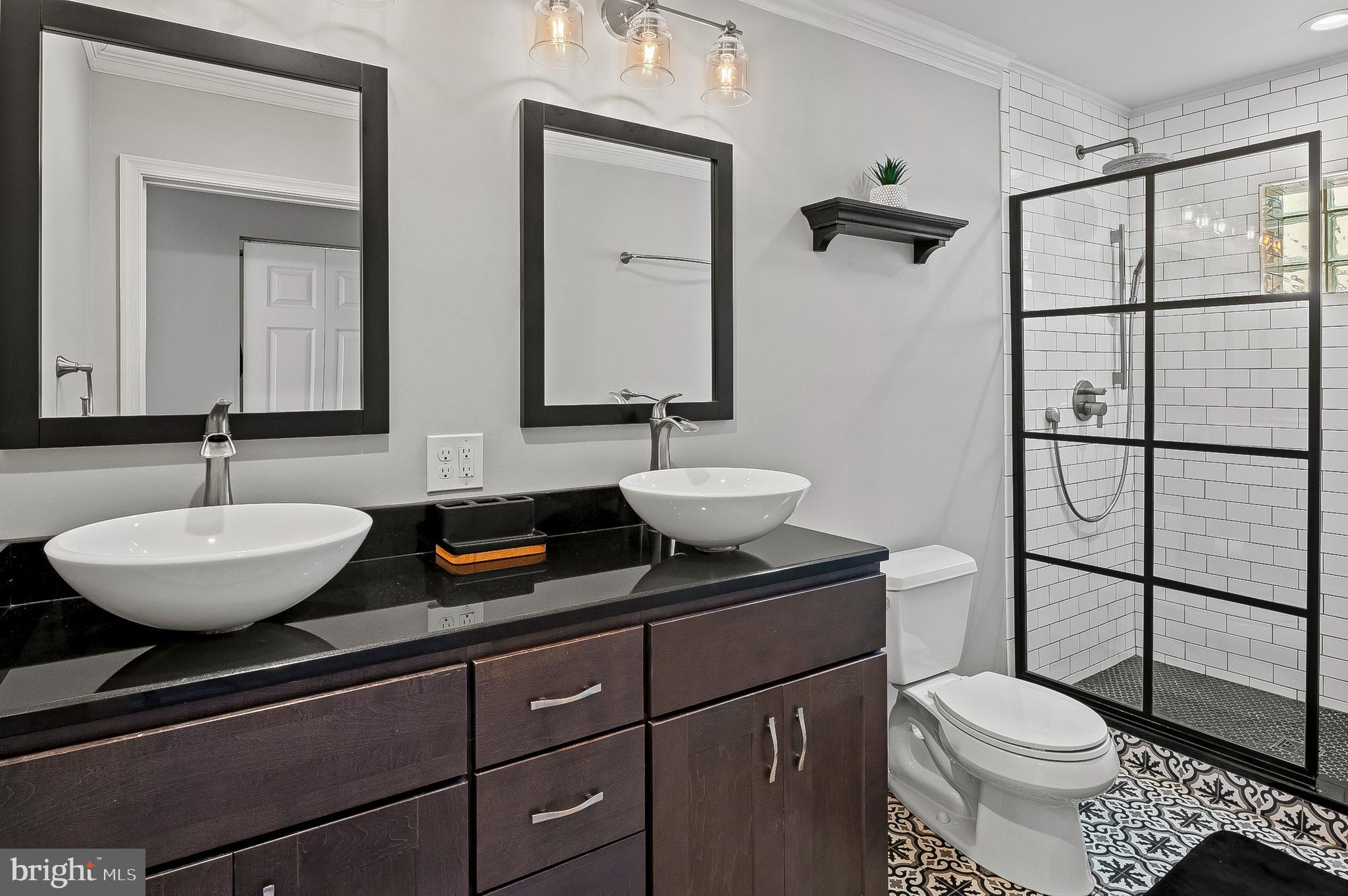 3304 O Donnell Street Baltimore, MD 21224 - Photo 22 of 42 Primary Bathroom