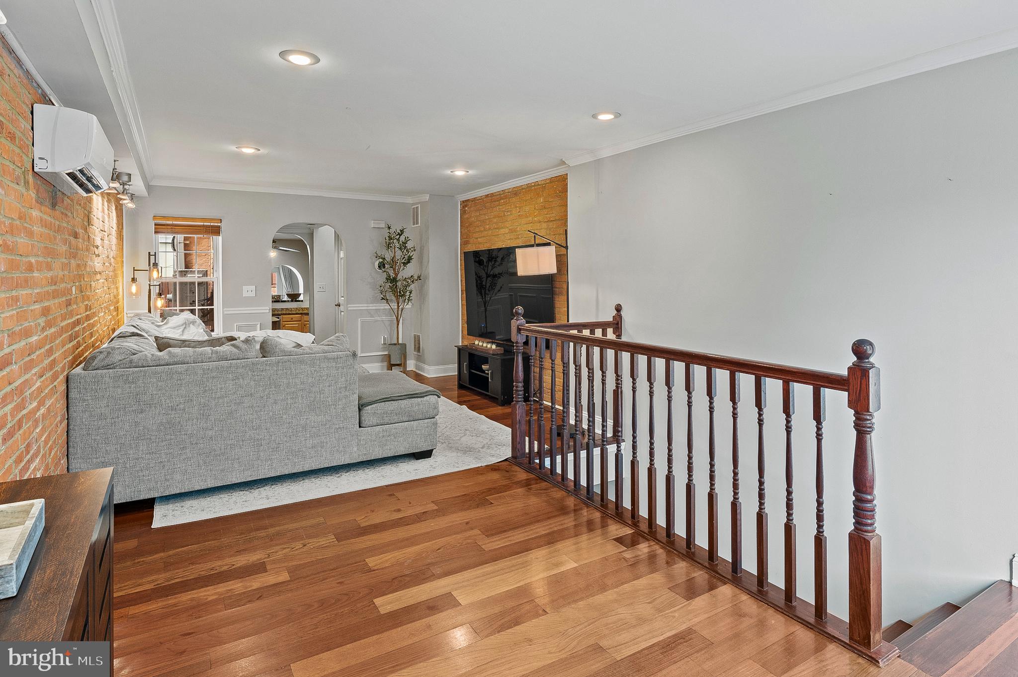 3304 O Donnell Street Baltimore, MD 21224 - Photo 3 of 42 Foyer View