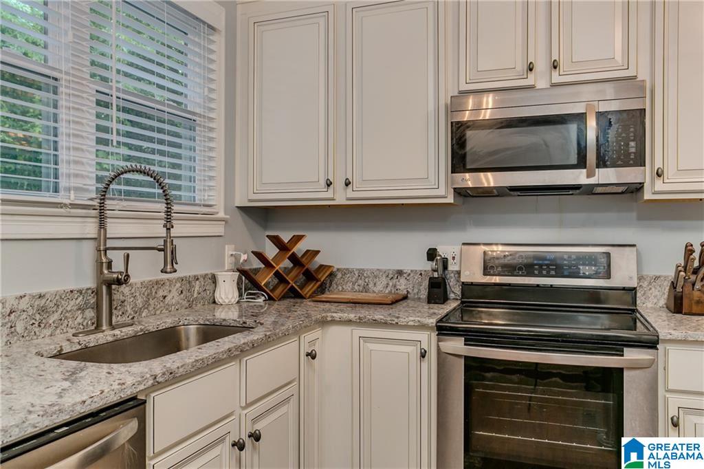 2726 Loop Road Tuscaloosa, AL 35404 - Photo 8 of 30