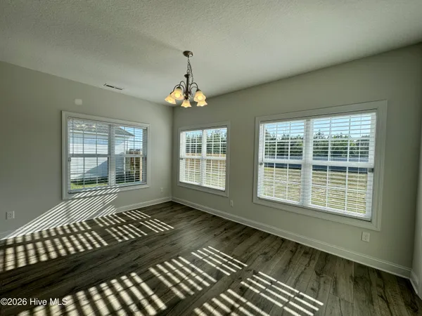 $2,600 | 592 Appalachian Trail South, Jacksonville, NC 28546