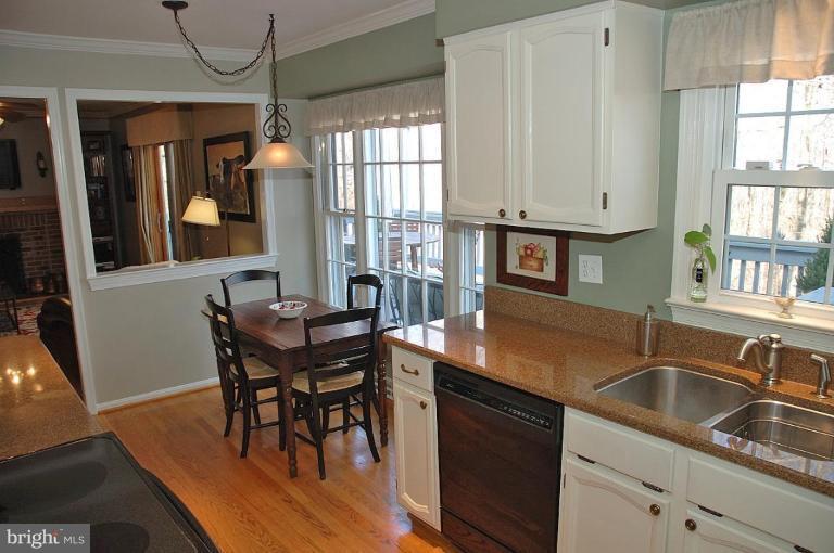 7600 Bertito Lane Springfield, VA 22153 - Photo 12 of 27 Kitchen #2