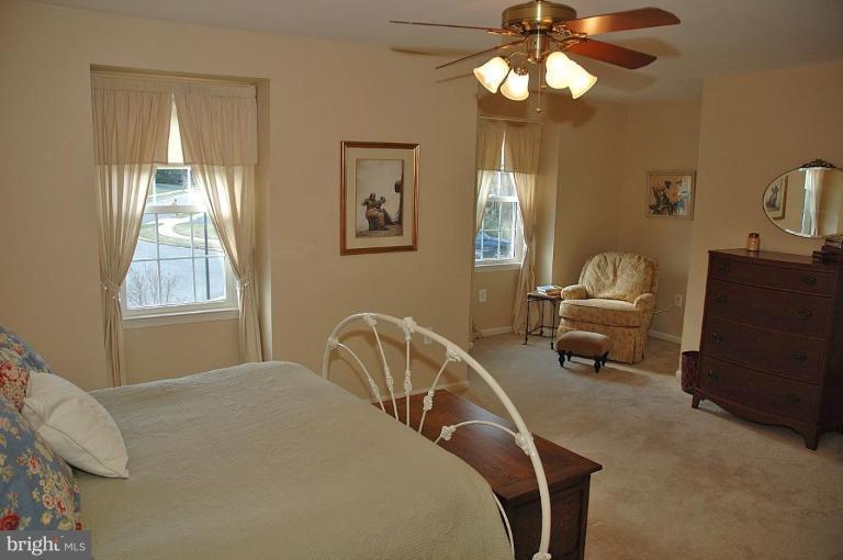 7600 Bertito Lane Springfield, VA 22153 - Photo 18 of 27 Master Bedroom