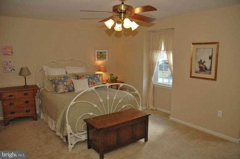 7600 Bertito Lane Springfield, VA 22153 - Photo 21 of 27 Master Bedroom #2