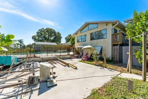 a view of a lake with houses