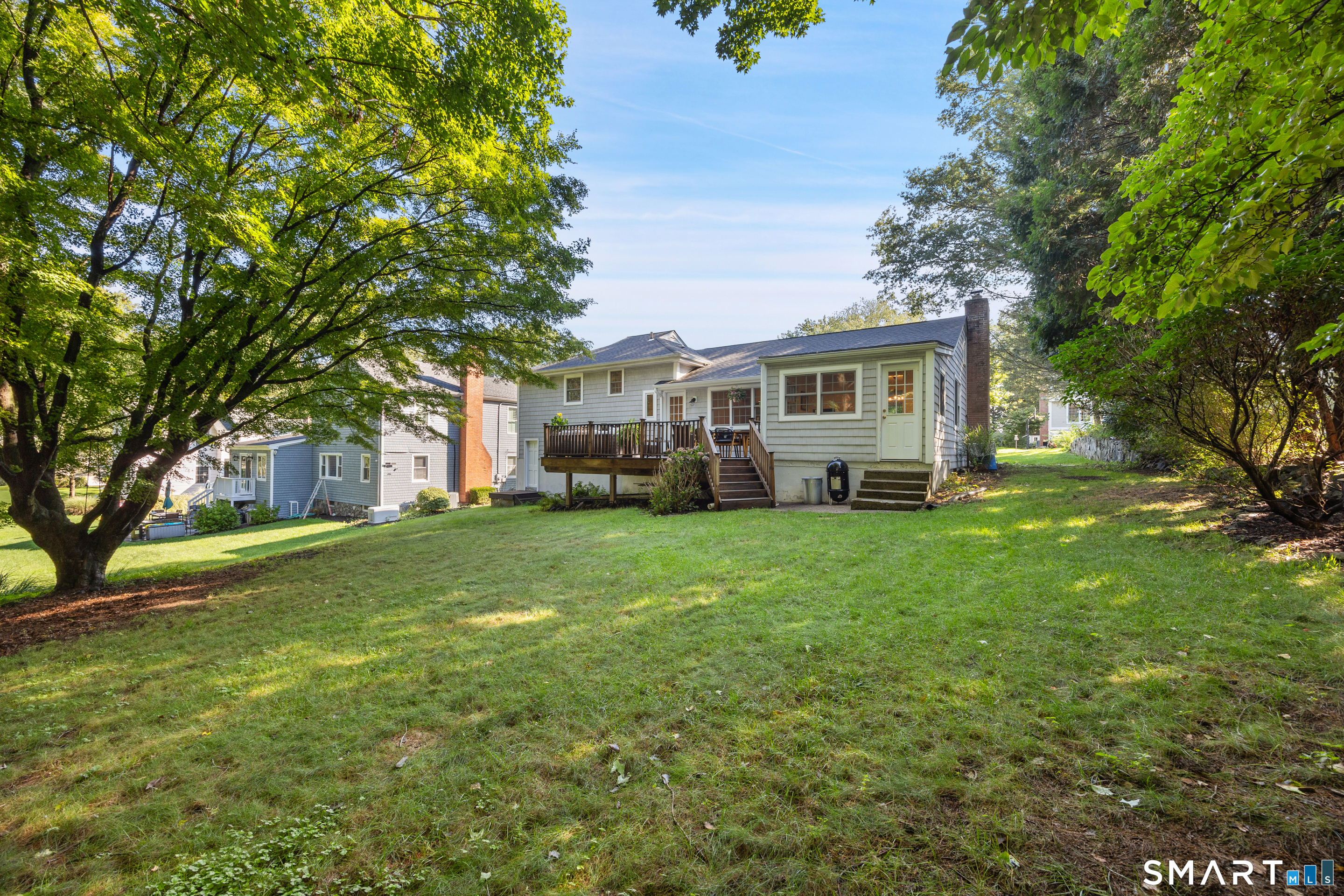 87 Oxbow Road Fairfield, CT 06824 - Photo 37 of 37 Gallery Image 37