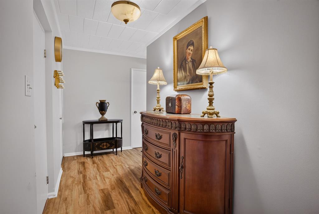 900 Washington Road, Unit 212 Pittsburgh, PA 15228 - Photo 3 of 37