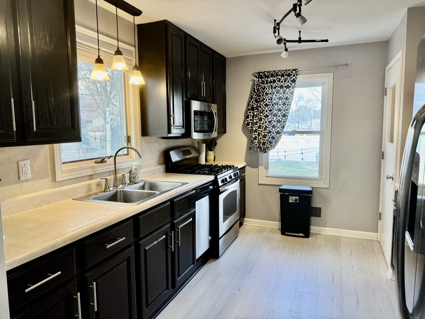 823 Oak Road LaSalle, IL 61301 - Photo 8 of 21 Gallery Image 8