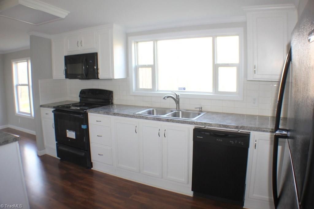 7477 Wards Gap Road Cana, VA 24317 - Photo 4 of 18 Gallery Image 4