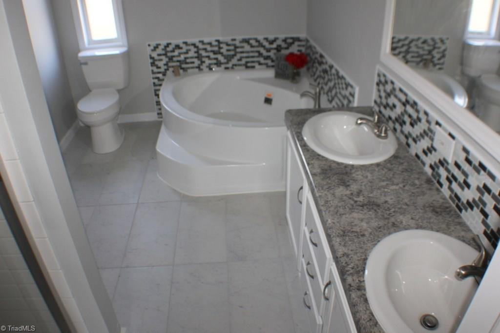 7477 Wards Gap Road Cana, VA 24317 - Photo 7 of 18 Gallery Image 7