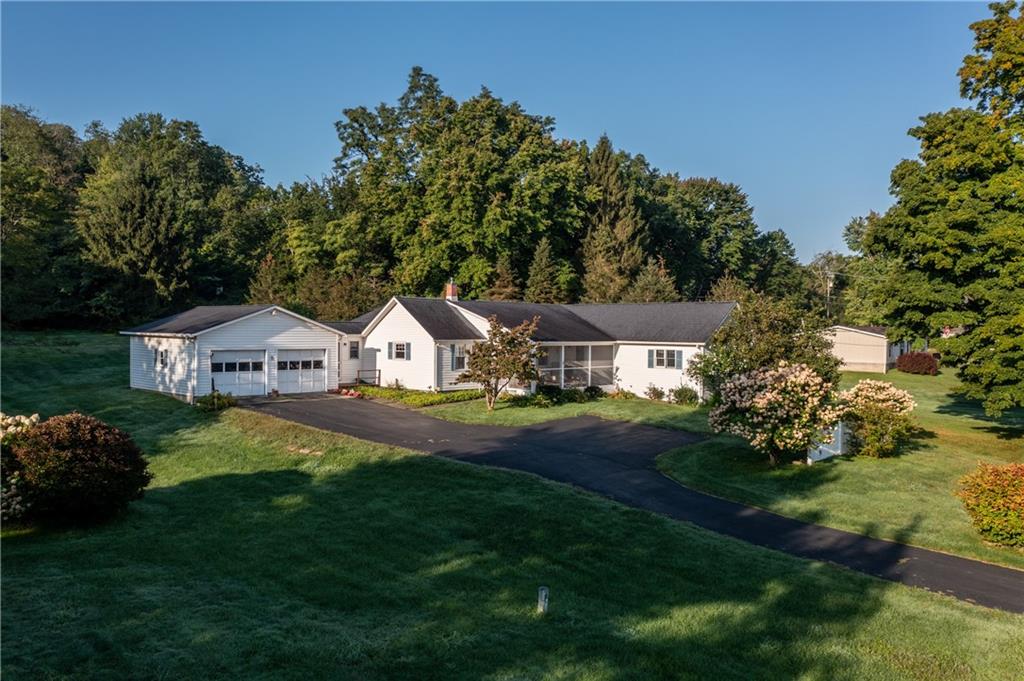 5 Log Cabin Road Greenville, PA 16125 - Photo 1 of 27