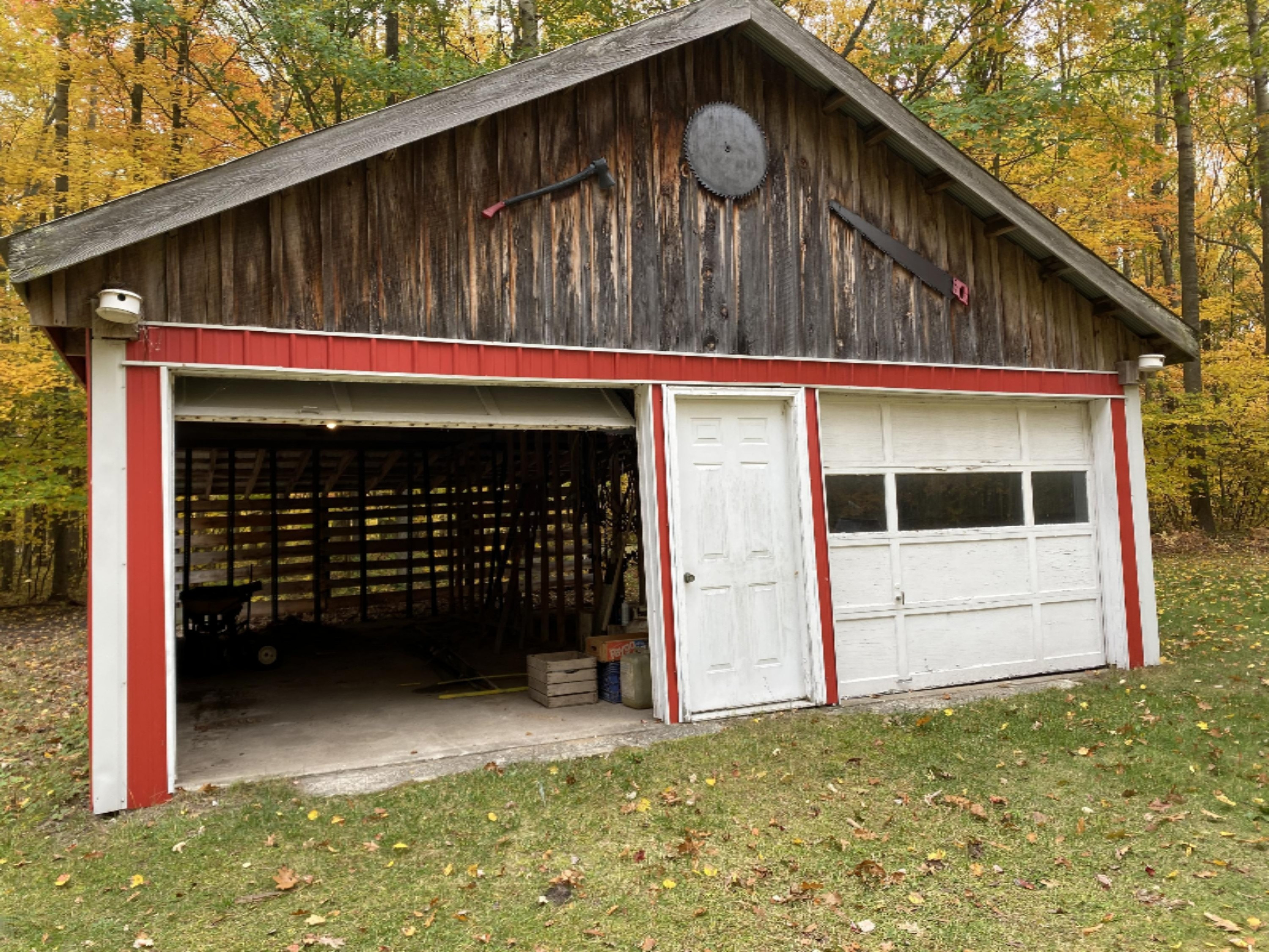 2088 Carty Road Manistee, MI 49660 - Photo 31 of 42 Another large garage included!