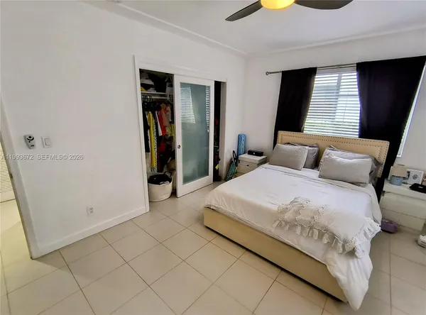 $2,400 | 1335 15th Street, Unit 9, Miami Beach, FL 33139