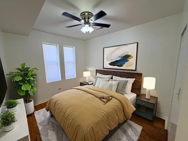 $1,450 | 1322 West 57th Street, Unit 2, Chicago, IL 60636