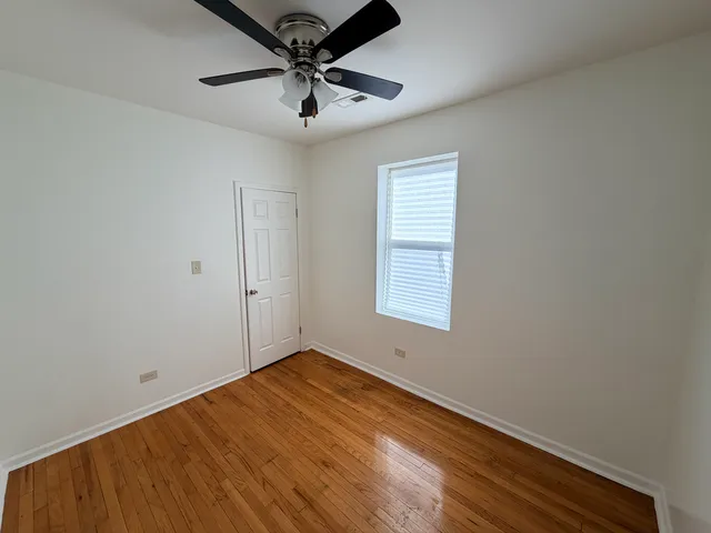 $1,450 | 1322 West 57th Street, Unit 2, Chicago, IL 60636