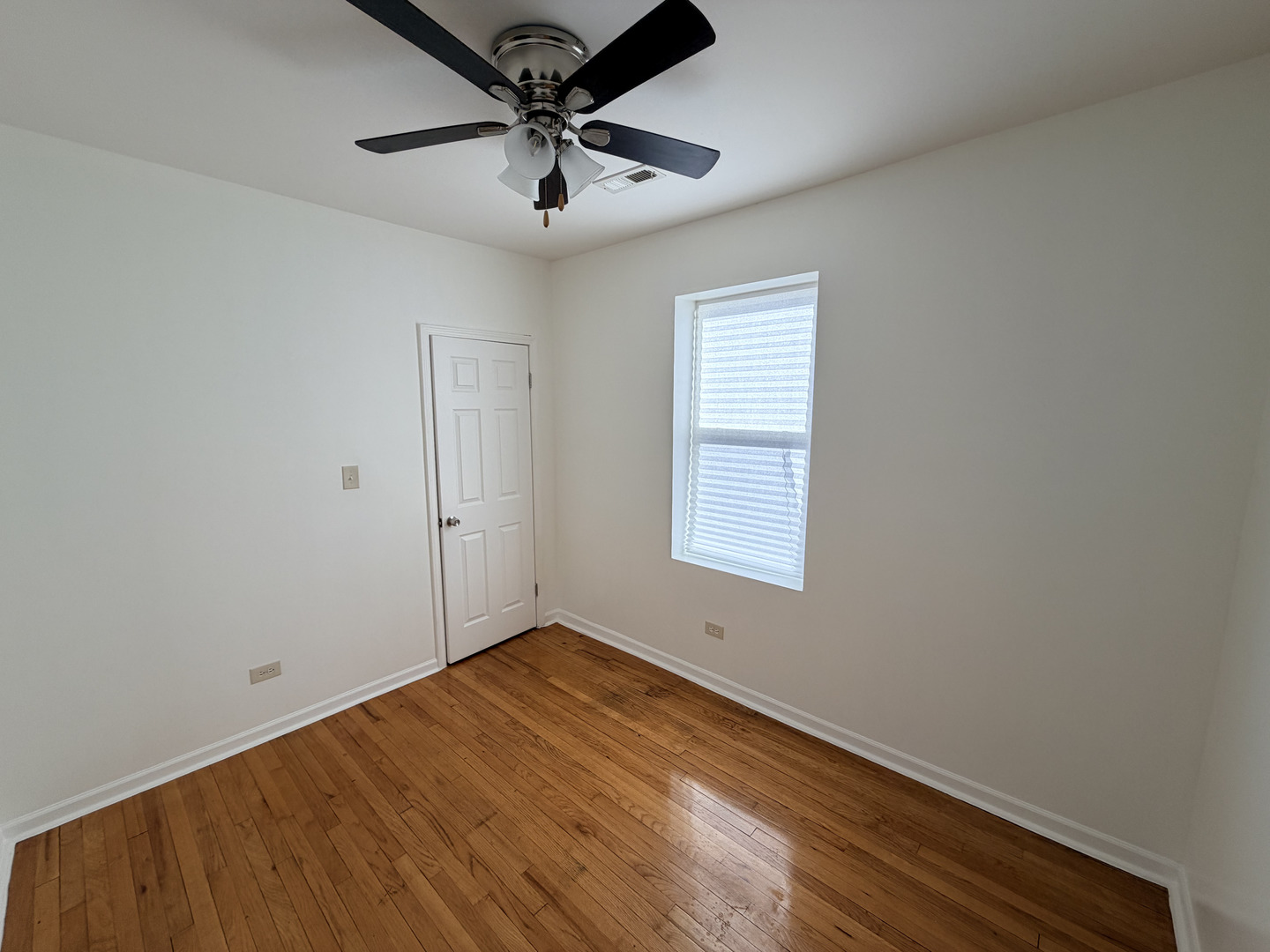 1322 West 57th Street, Unit 2 Chicago, IL 60636 - Photo 10 of 21