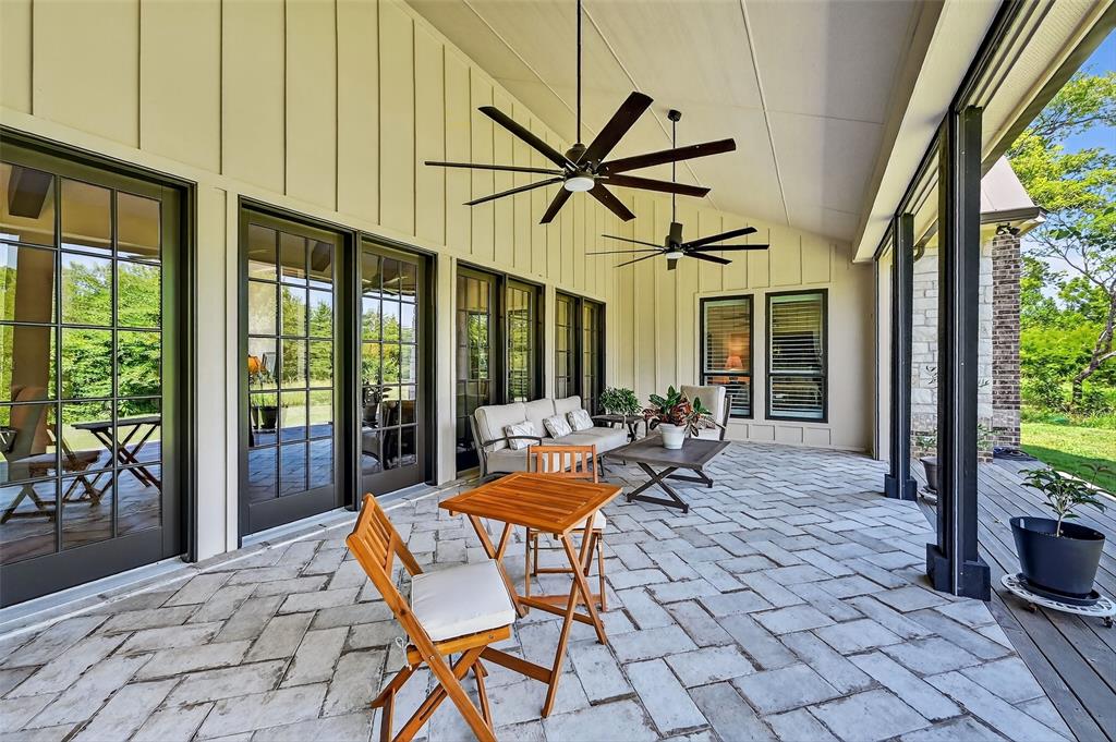 1770 Durning Road Van Alstyne, TX 75495 - Photo 12 of 40 a outdoor space with lots of tables and chairs