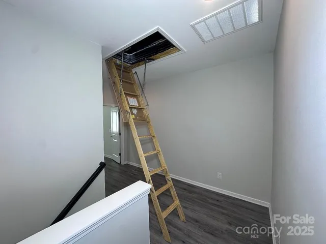 a view of walk in closet