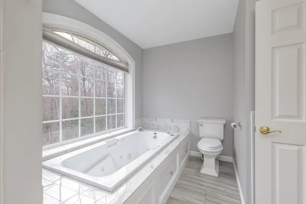 $1,079,000 | 17 Nottingham Road, Windham, NH 03087