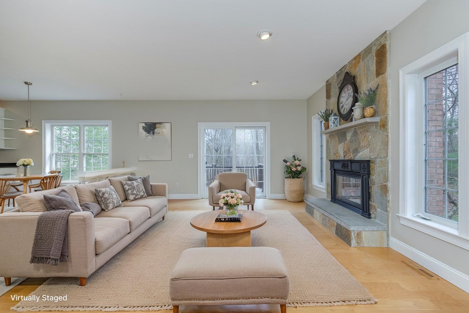 17 Nottingham Road Windham, NH 03087 - Photo 4 of 53